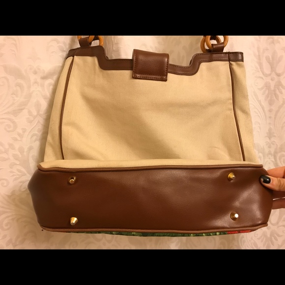 Wildlife Purse - Picture 3 of 8